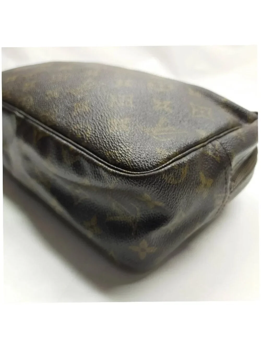 Authentic Louis Vuitton Trousse Toilette 28 Monogram Cosmetic Travel Pouch Bag